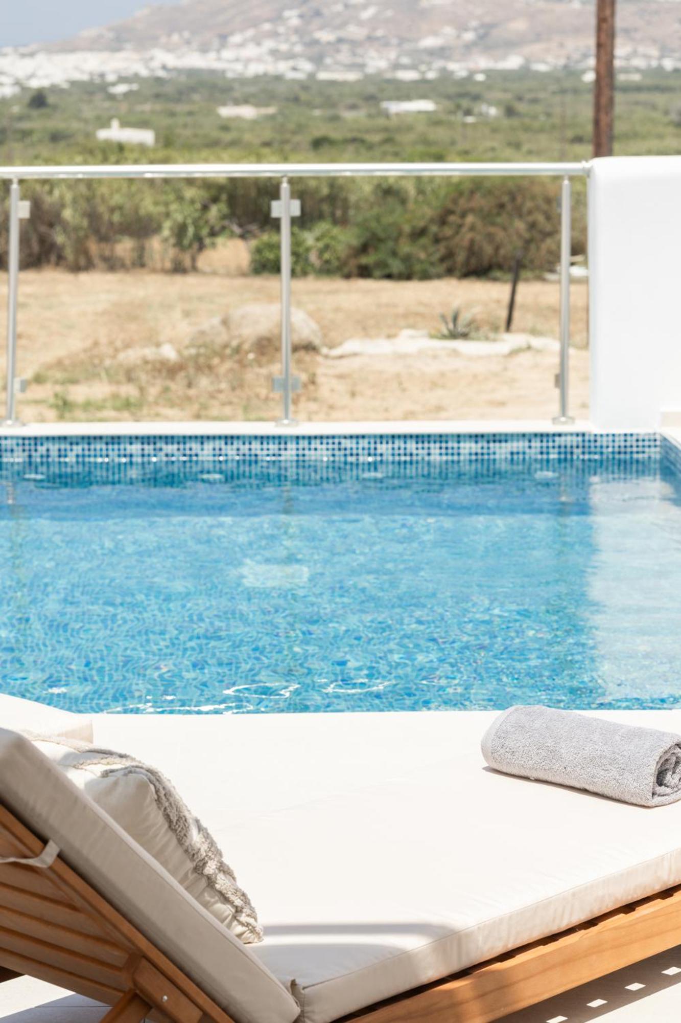 Aeron Villas And Suites Naxos Agia Anna  Zewnętrze zdjęcie